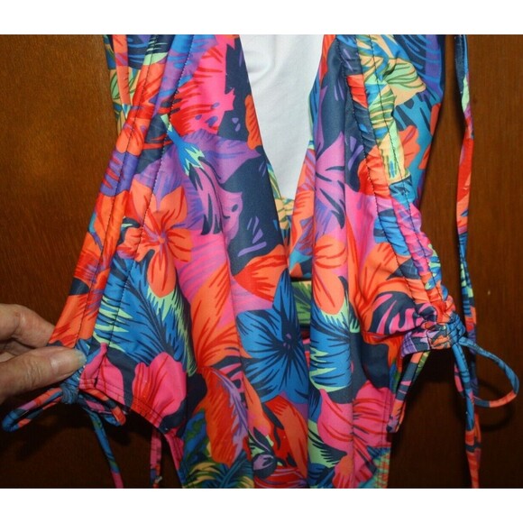 Plus Size Cutout Knotted One-Piece Swimsuit 3X Palm Party Colorful Beach Lake - Picture 5 of 7